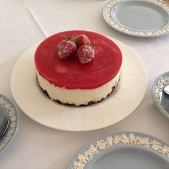 A picture of Strawberry yoghurt cake „Princess“.