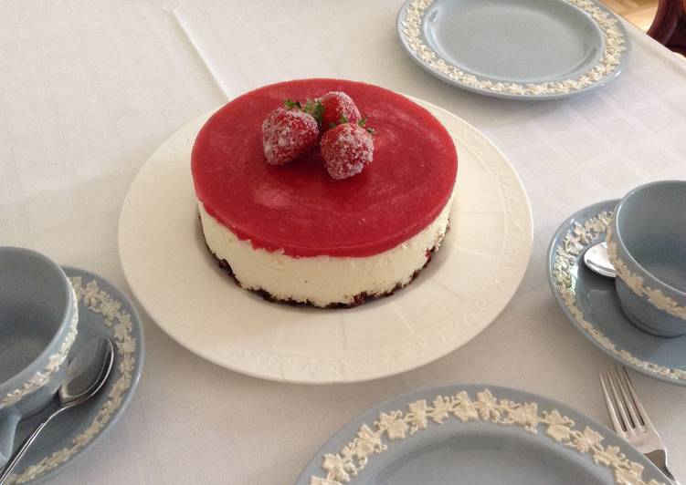Recipe of Ultimate Strawberry yoghurt cake „Princess“