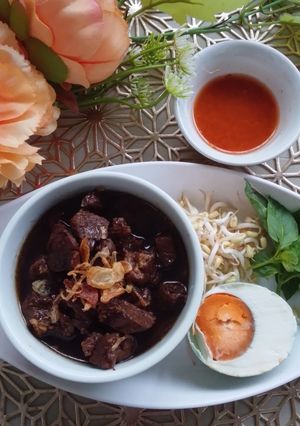 Foto resep Rawon Devina Hermawan