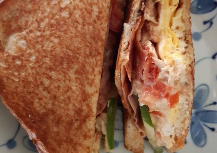Steps to  Homemade chicken shredded with ham and egg sandwich