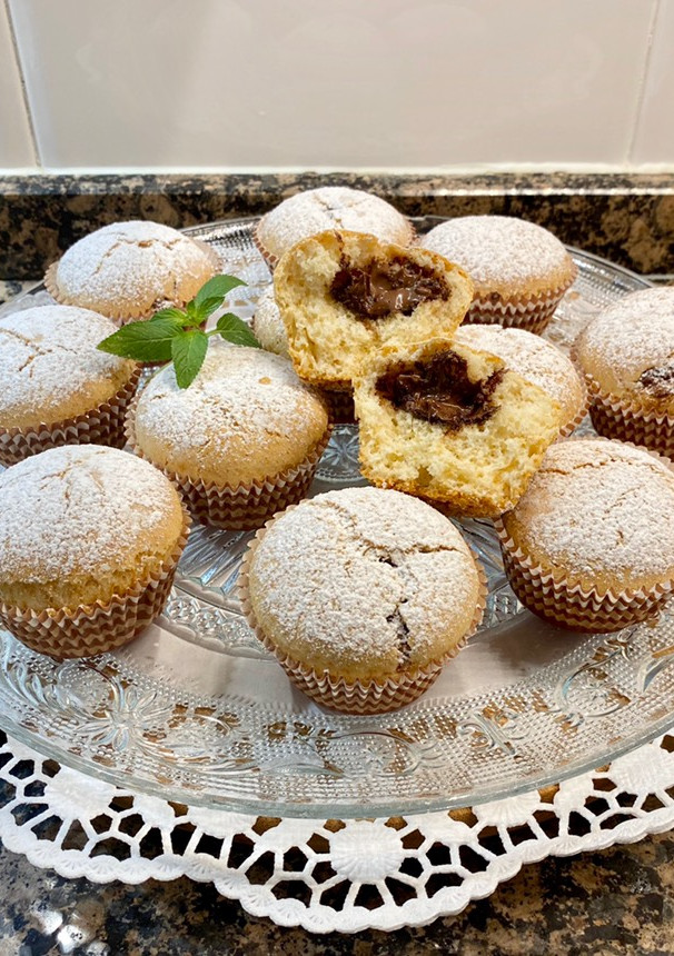 Una foto de Muffin con corazón de Nutella