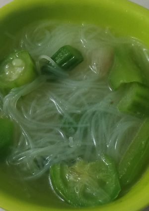 Foto resep Sop oyong bihun