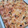 Pizza de casă cu blat pufooos