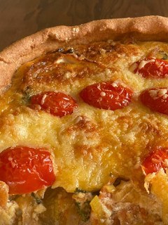 Foto de Quiche de Cogumelos, Tomate Cherry e Espinafres