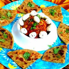 A picture of Tomato Makhana chutney.