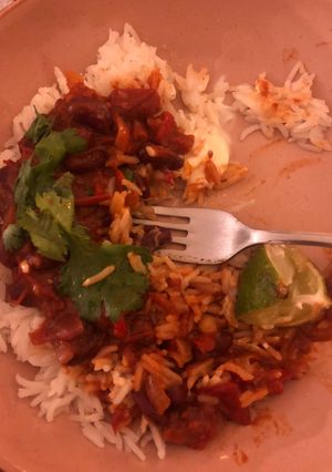 A picture of Chili sin carne.