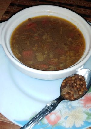 صورة لوصفة شوربة العدس بجبه