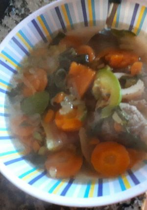 Una foto de Sopa de osobuco rápida