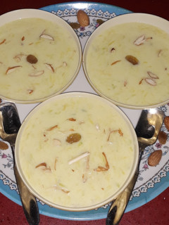 कद्दू की खीर (kaddu ki kheer recipe in hindi) रेसिपी मुख्य फोटो