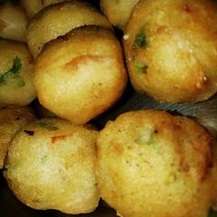 A picture of Dishname chawal vada.