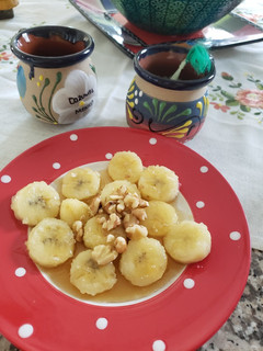 A picture of Fry Banana with honey 🍯 🍌.