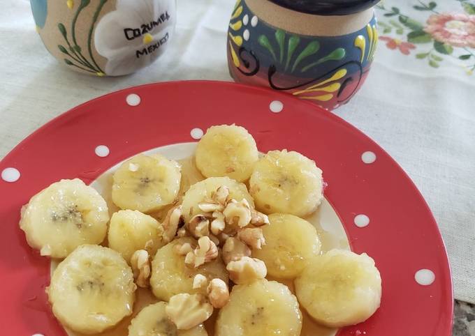 Steps to Make Quick Fry Banana with honey 🍯 🍌