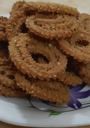 A picture of Wheat flour Chakali.