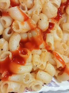 मैकरॉनी (macaroni recipe in Hindi) रेसिपी मुख्य फोटो