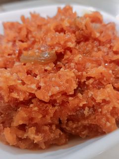 गाजर हलवा🥕🥕 (gajar halwa recipe in marathi) रेसिपी चे मुख्य फोटो 