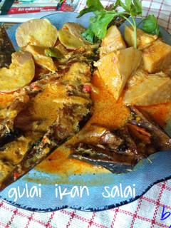 Foto resep Gulai ikan salai patin (ikan asap)