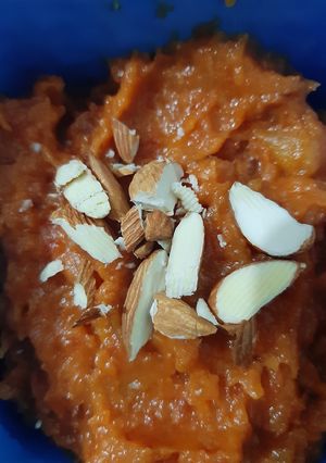 A picture of Apple & carrot chutney.