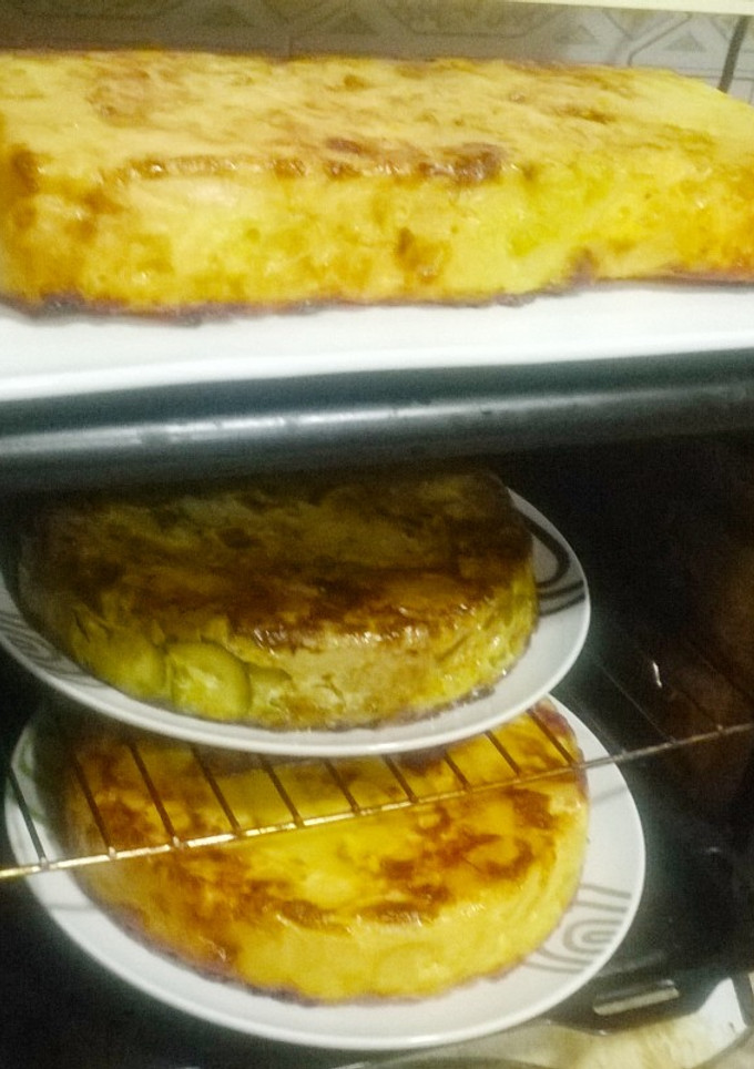 Una foto de Tortilla de patata tradicional... al horno!