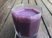 Una foto de smoothies helados