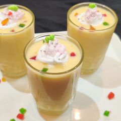 A picture of Mango Frappuccino.