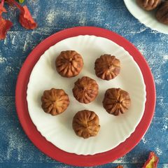 A picture of Fried Mango Modak.