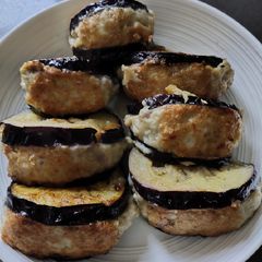 A picture of Stuffed Eggplant.