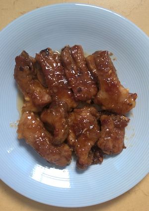 Hình của món Sườn xào chua ngọt.
