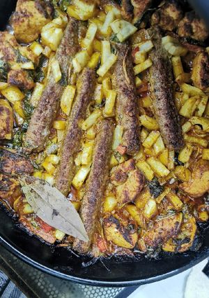 صورة لوصفة صينية بطاطا مع كباب وشيش طاووق