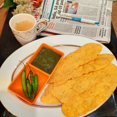 A picture of Fafda.