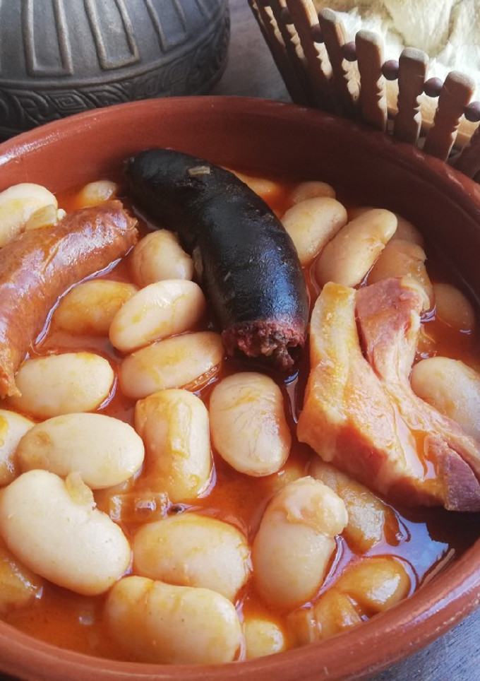 Una foto de Fabada asturiana 🥄