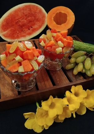 A picture of Summer Fruit Salad.