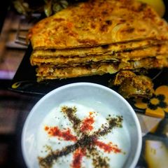 A picture of Onion paratha.