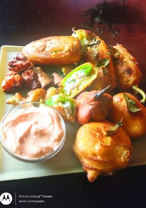 A picture of Mirchi Bhajji.