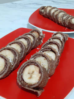 Una foto de "Sushi" dulce (postre saludable, opción sana)