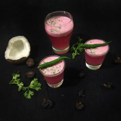 A picture of Sol Kadhi.
