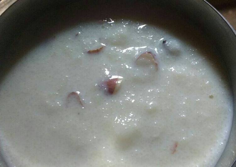 Recipe of Homemade Sooji ki instant kheer