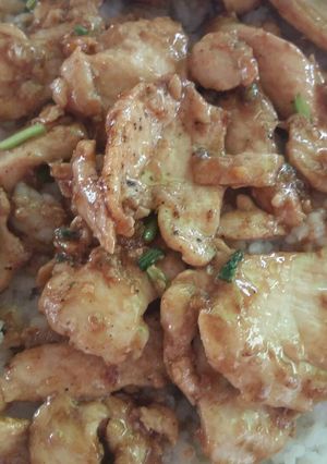 รูปของ ไก่กระเทียมพริกดำไทย