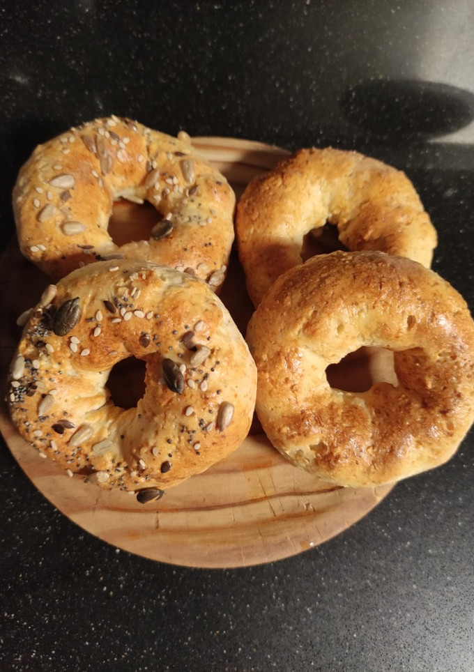 Una foto de Bagels en freidora de aire