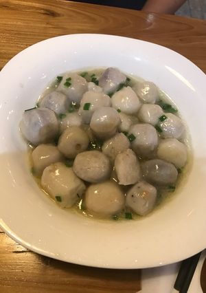 Hình của món Khoai sọ um nước mắm.