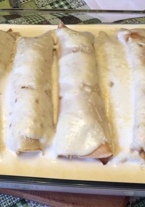 Foto de Panqueca de frango com molho de queijos