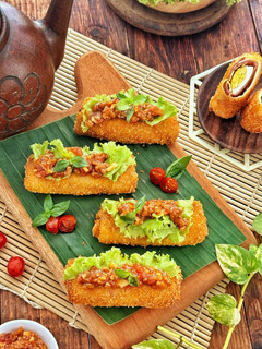 Foto resep Risoles Mayo dengan Topping Saus Bolognese