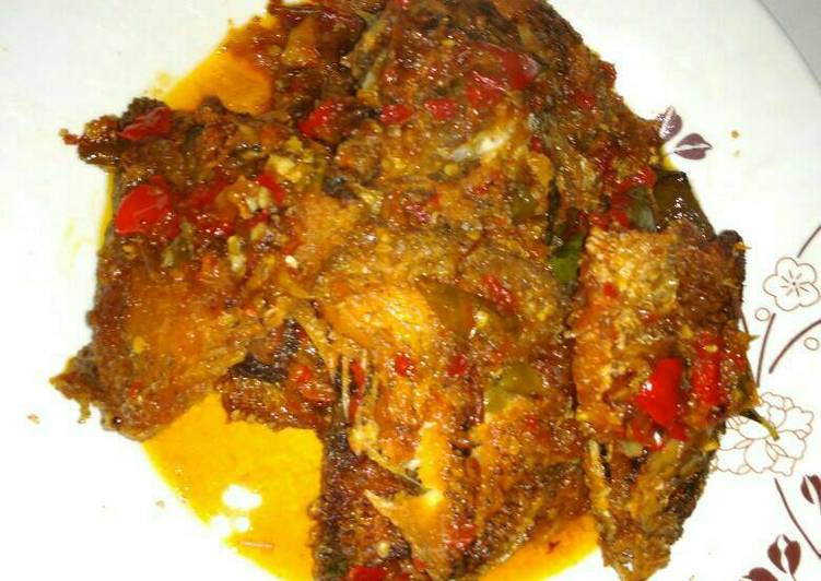 Sambal ikan gurame pedas manis