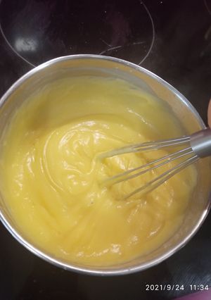 Una foto de Crema borrachilla para relleno de tartas