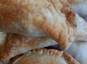 Una foto de Empanadas de Pollo al Verdeo