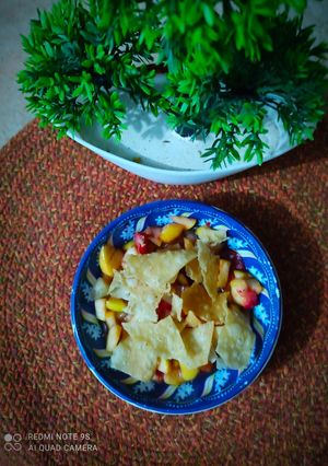 A picture of Papri fruit chat.