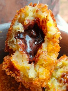 Foto resep Bola-Bola Pisang Coklat Lumer