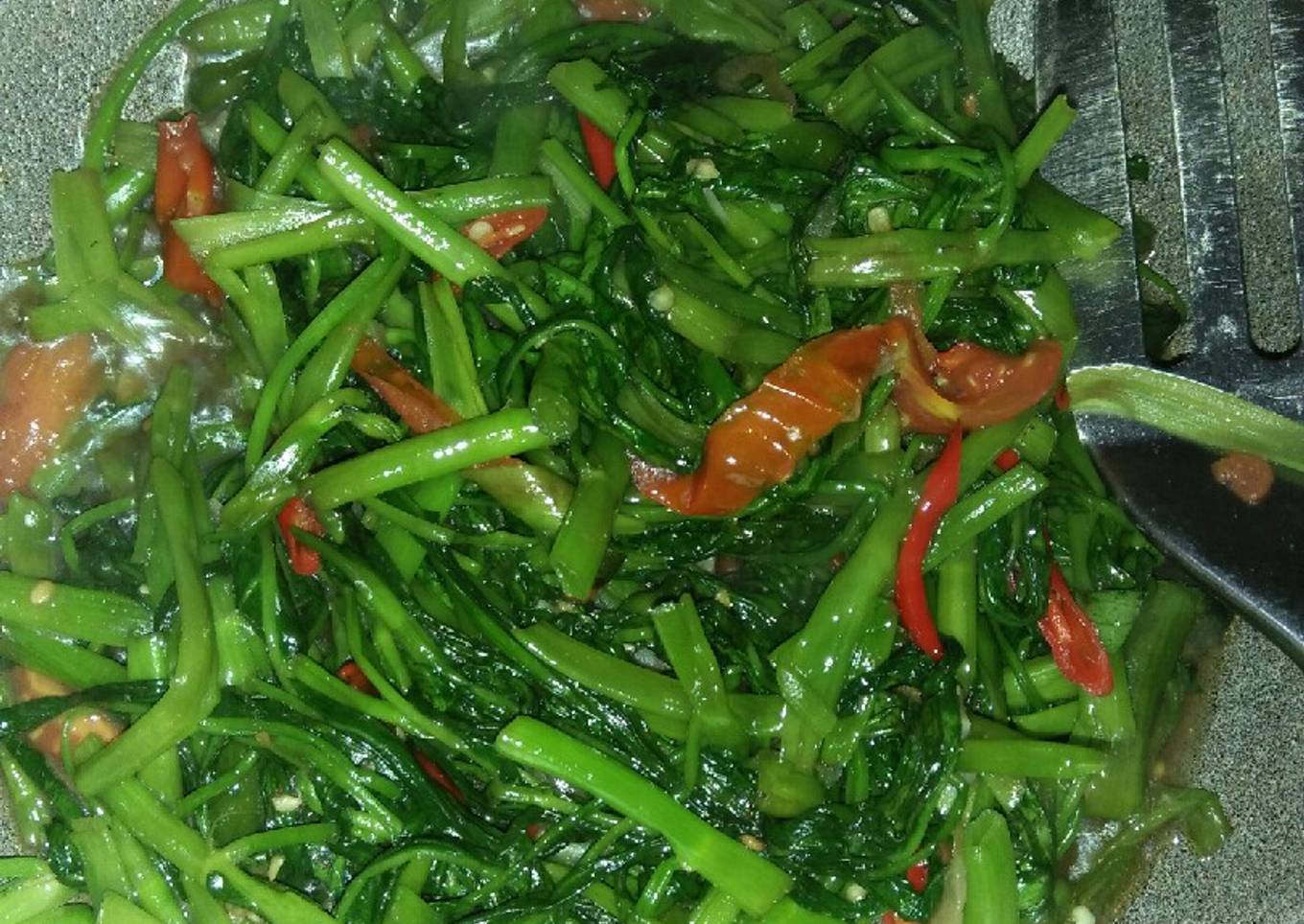 Tumis kangkung istimewa