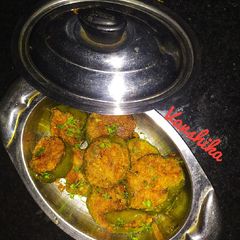 A picture of Stuffed Capsicum Rings.