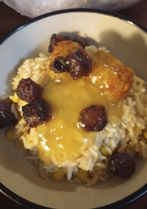 A picture of Rice with Stuff.