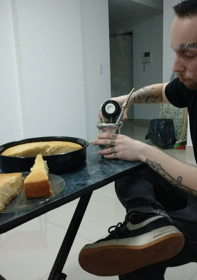 Una foto de Bizcochuelo de Dulce de Leche